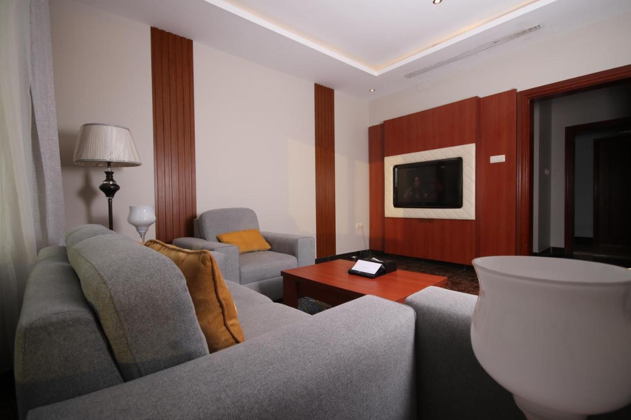 Tobal Al Zahra Hotel Apartments Dschidda Exterior foto